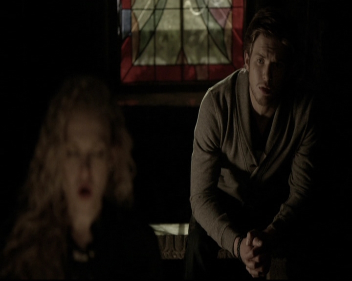 VampireDiariesWorld-dot-org_5x22Home1142.jpg