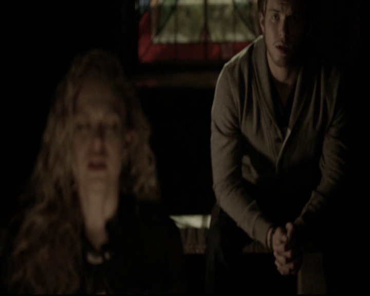 VampireDiariesWorld-dot-org_5x22Home1146.jpg