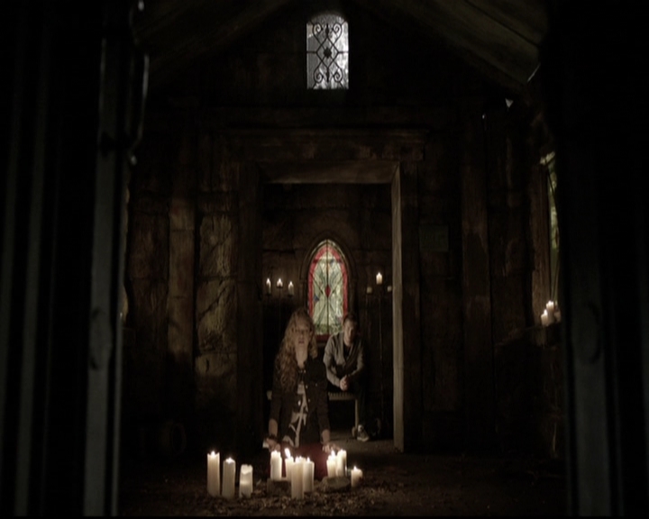 VampireDiariesWorld-dot-org_5x22Home1150.jpg