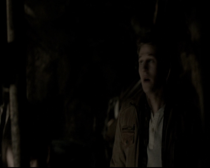 VampireDiariesWorld-dot-org_5x22Home1171.jpg