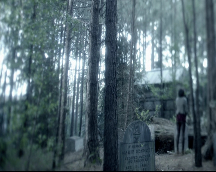 VampireDiariesWorld-dot-org_5x22Home1181.jpg