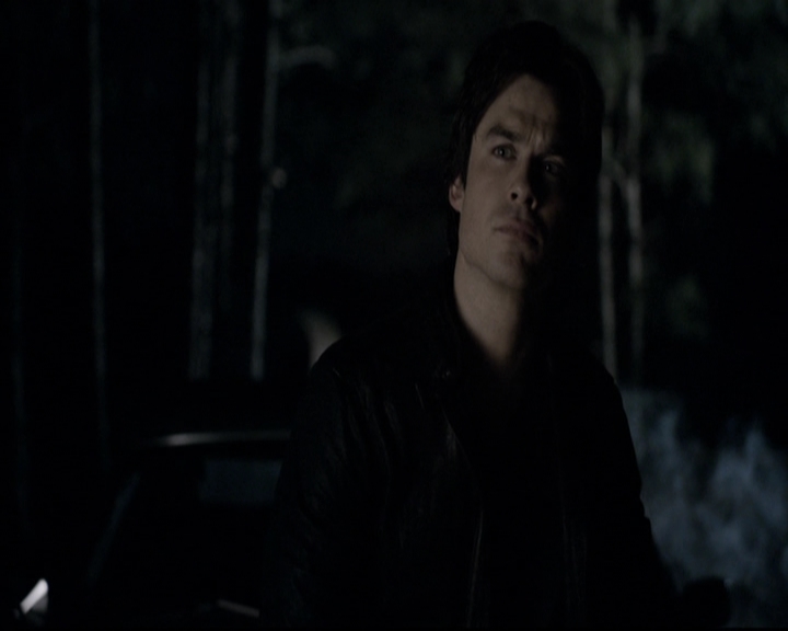 VampireDiariesWorld-dot-org_5x22Home1375.jpg