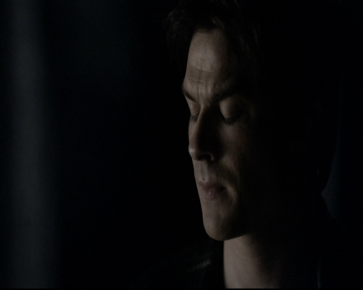 VampireDiariesWorld-dot-org_5x22Home1386.jpg