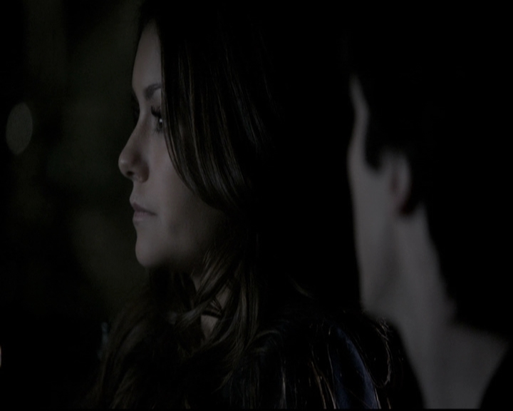 VampireDiariesWorld-dot-org_5x22Home1416.jpg