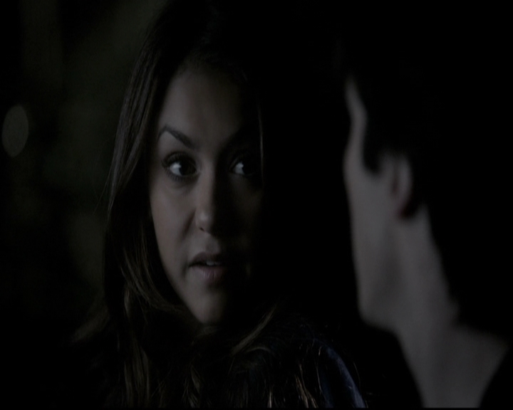 VampireDiariesWorld-dot-org_5x22Home1420.jpg