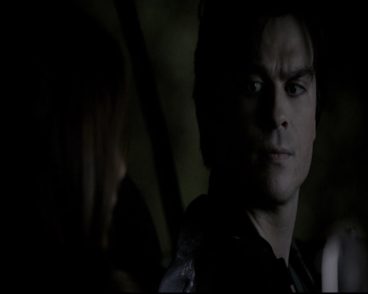 VampireDiariesWorld-dot-org_5x22Home1422.jpg