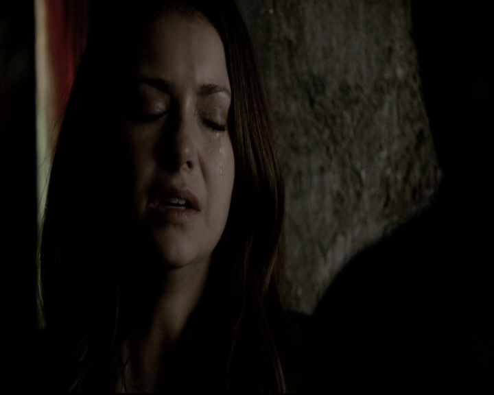 VampireDiariesWorld-dot-org_5x22Home2078.jpg