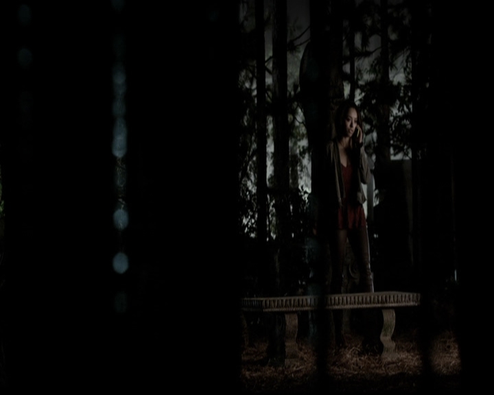 VampireDiariesWorld-dot-org_5x22Home2147.jpg