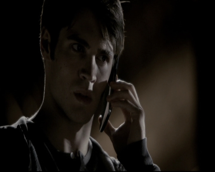 VampireDiariesWorld-dot-org_5x22Home2154.jpg