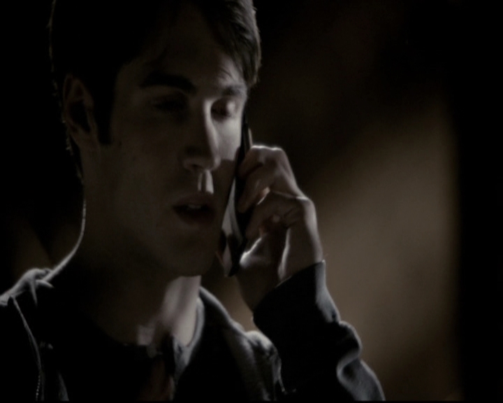 VampireDiariesWorld-dot-org_5x22Home2169.jpg