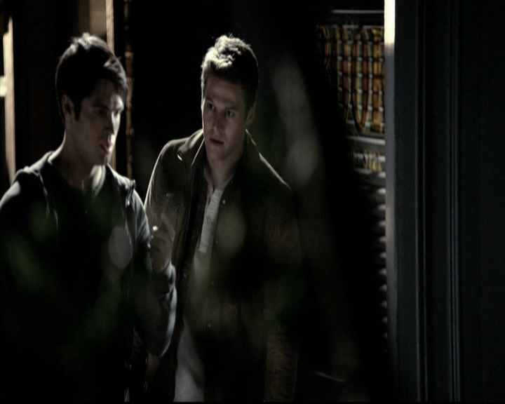 VampireDiariesWorld-dot-org_5x22Home2204.jpg