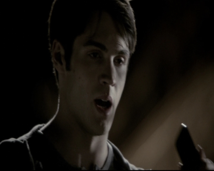 VampireDiariesWorld-dot-org_5x22Home2206.jpg