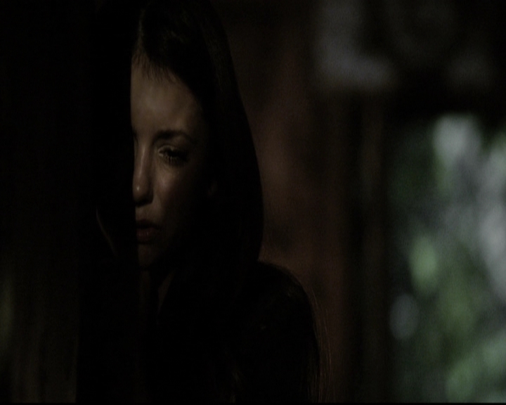 VampireDiariesWorld-dot-org_5x22Home2214.jpg