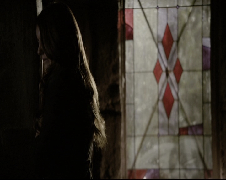 VampireDiariesWorld-dot-org_5x22Home2221.jpg