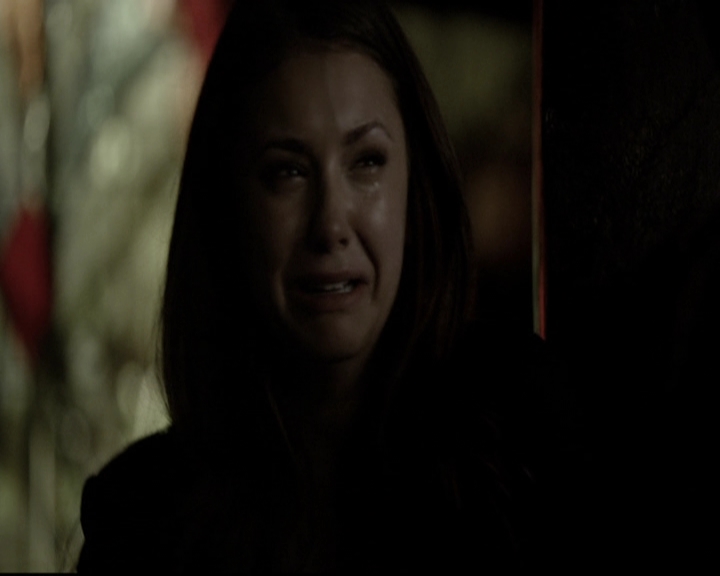 VampireDiariesWorld-dot-org_5x22Home2233.jpg