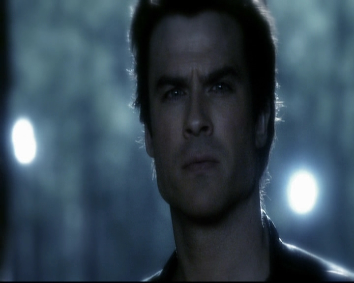 VampireDiariesWorld-dot-org_5x22Home2290.jpg