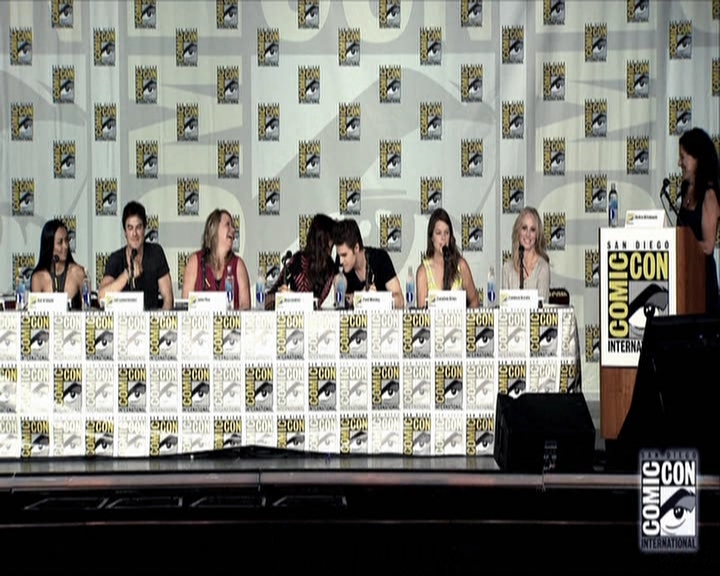 VampireDiariesWorld-dot-org_2013ComicConPanel0274.jpg