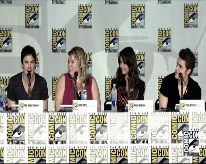 VampireDiariesWorld-dot-org_2013ComicConPanel0521.jpg