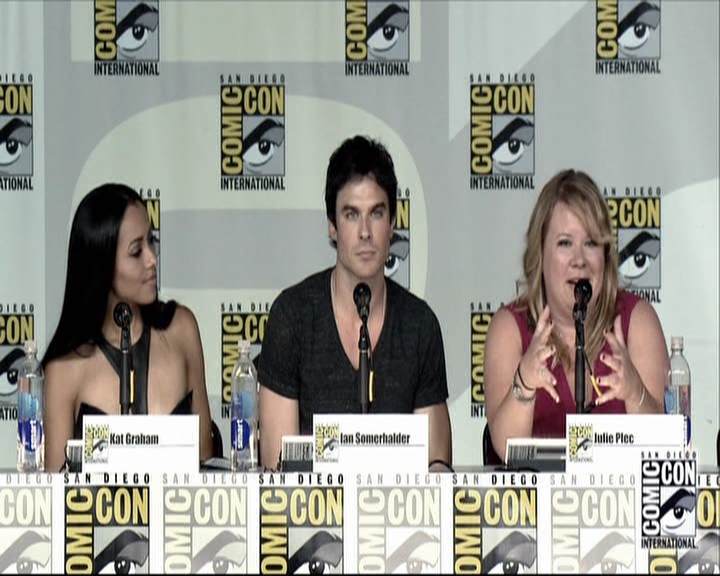 VampireDiariesWorld-dot-org_2013ComicConPanel1632.jpg