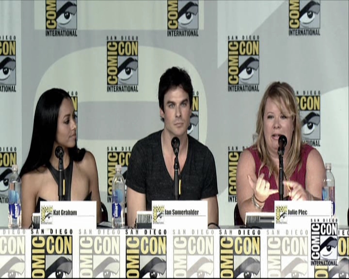 VampireDiariesWorld-dot-org_2013ComicConPanel1633.jpg