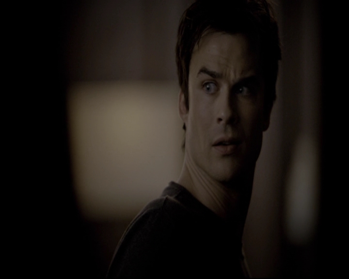 VampireDiariesWorld-dot-org_S5-TheVampireDiariesToTheOtherSideAndBack0235.jpg