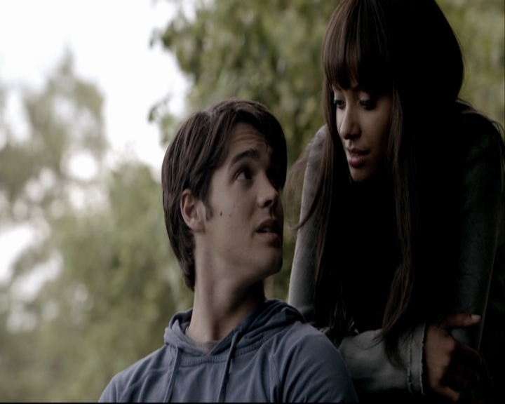 VampireDiariesWorld-dot-org_S5-TheVampireDiariesToTheOtherSideAndBack0286.jpg