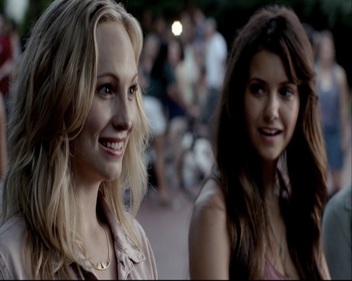 VampireDiariesWorld-dot-org_S5-TheVampireDiariesToTheOtherSideAndBack0354.jpg