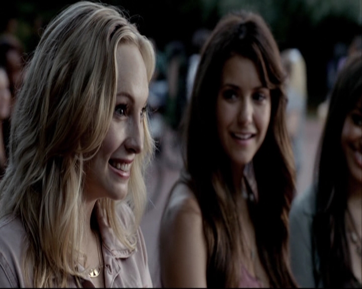 VampireDiariesWorld-dot-org_S5-TheVampireDiariesToTheOtherSideAndBack0355.jpg