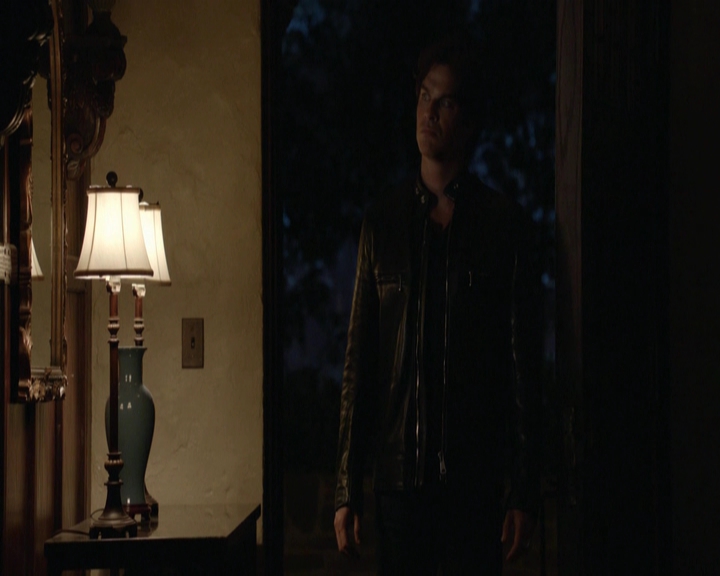 VampireDiariesWorld-dot-nl_7x01DayOneOfTwentyThousandGiveOrTake-deletedscenes0011.jpg