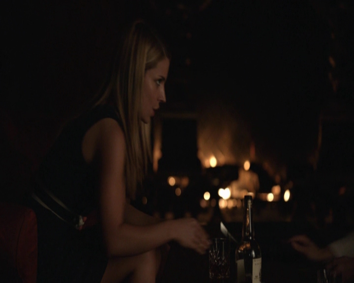 VampireDiariesWorld-dot-nl_7x01DayOneOfTwentyThousandGiveOrTake-deletedscenes0015.jpg