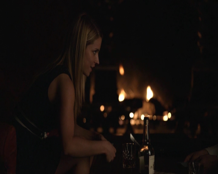 VampireDiariesWorld-dot-nl_7x01DayOneOfTwentyThousandGiveOrTake-deletedscenes0016.jpg