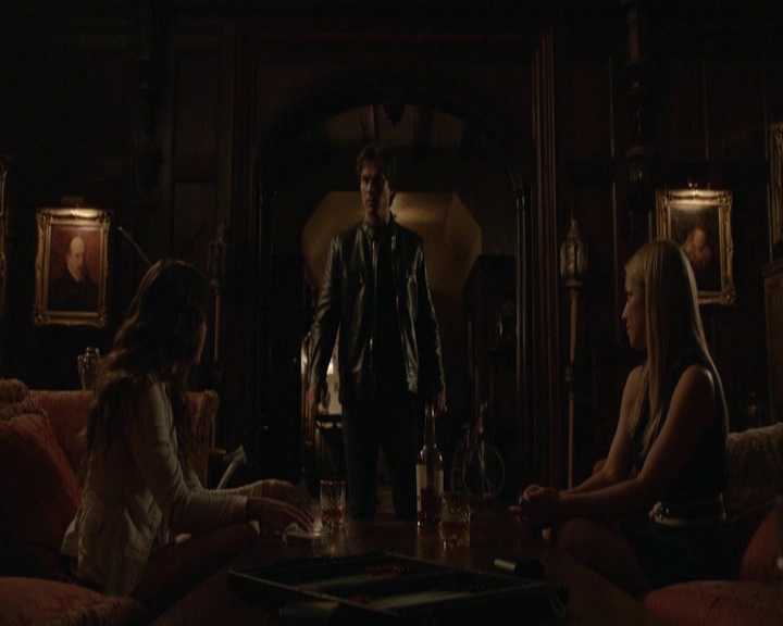 VampireDiariesWorld-dot-nl_7x01DayOneOfTwentyThousandGiveOrTake-deletedscenes0021.jpg