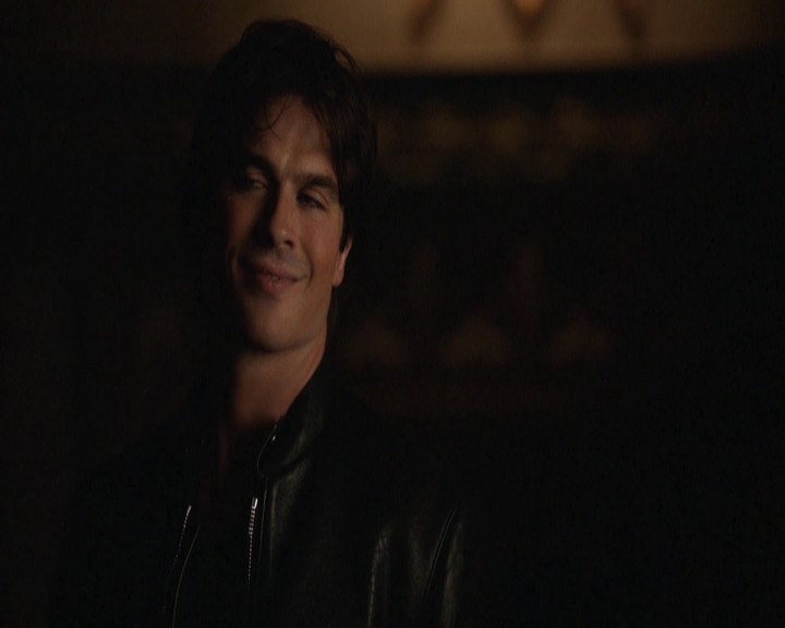 VampireDiariesWorld-dot-nl_7x01DayOneOfTwentyThousandGiveOrTake-deletedscenes0045.jpg