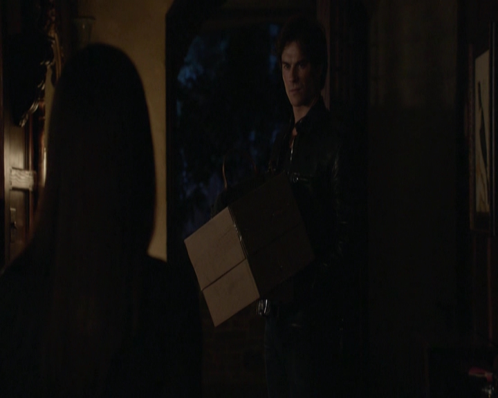 VampireDiariesWorld-dot-nl_7x01DayOneOfTwentyThousandGiveOrTake-deletedscenes0083.jpg