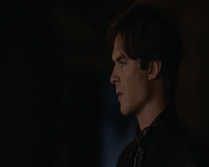 VampireDiariesWorld-dot-nl_7x01DayOneOfTwentyThousandGiveOrTake-deletedscenes0086.jpg