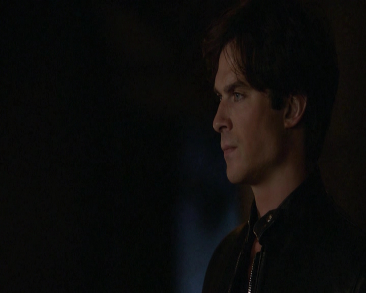 VampireDiariesWorld-dot-nl_7x01DayOneOfTwentyThousandGiveOrTake-deletedscenes0087.jpg