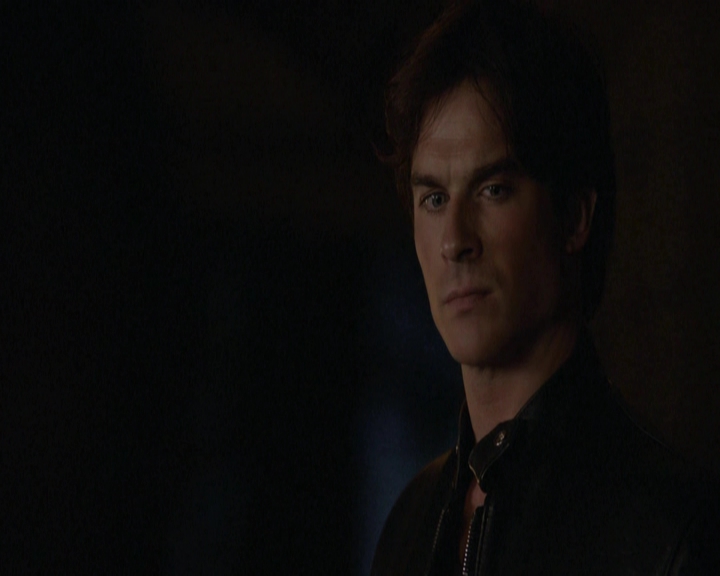 VampireDiariesWorld-dot-nl_7x01DayOneOfTwentyThousandGiveOrTake-deletedscenes0090.jpg