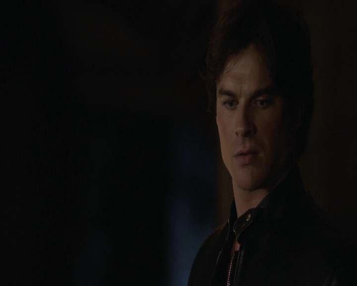 VampireDiariesWorld-dot-nl_7x01DayOneOfTwentyThousandGiveOrTake-deletedscenes0096.jpg