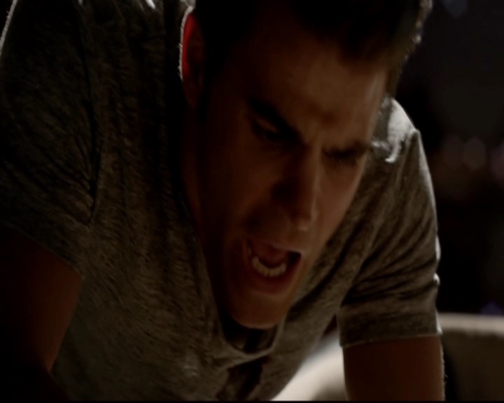 VampireDiariesWorld-dot-nl_7x01DayOneOfTwentyThousandGiveOrTake0030.jpg