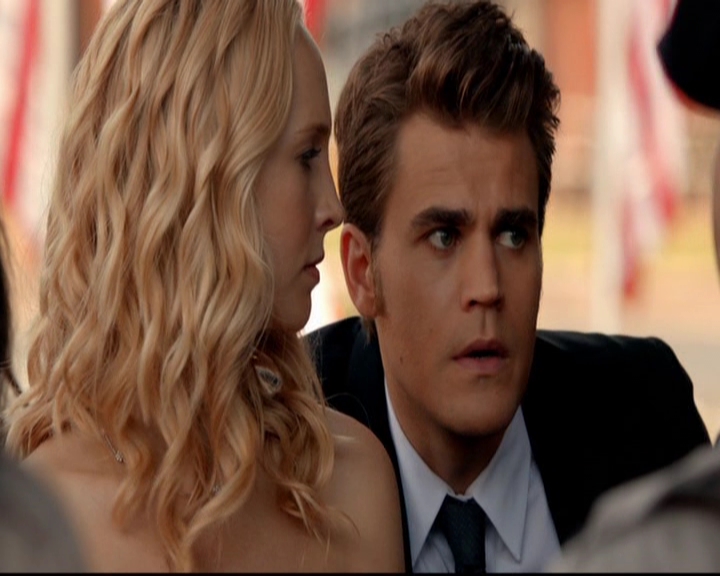 VampireDiariesWorld-dot-nl_7x01DayOneOfTwentyThousandGiveOrTake1270.jpg