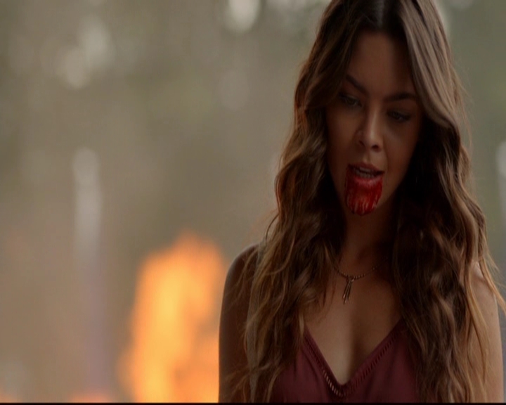 VampireDiariesWorld-dot-nl_7x01DayOneOfTwentyThousandGiveOrTake1331.jpg