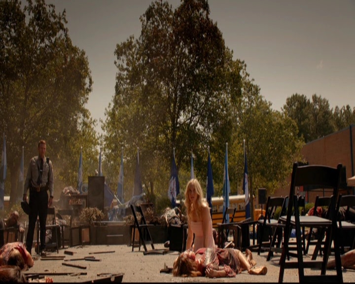 VampireDiariesWorld-dot-nl_7x01DayOneOfTwentyThousandGiveOrTake1394.jpg