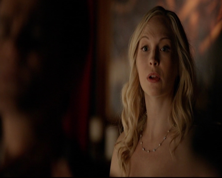 VampireDiariesWorld-dot-nl_7x01DayOneOfTwentyThousandGiveOrTake1415.jpg