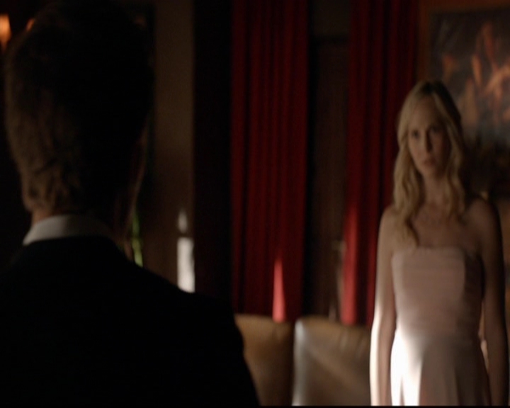 VampireDiariesWorld-dot-nl_7x01DayOneOfTwentyThousandGiveOrTake1419.jpg