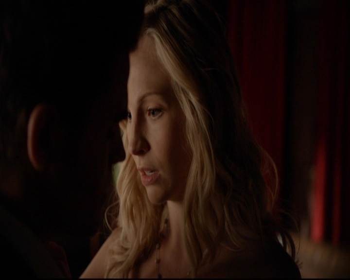 VampireDiariesWorld-dot-nl_7x01DayOneOfTwentyThousandGiveOrTake1437.jpg