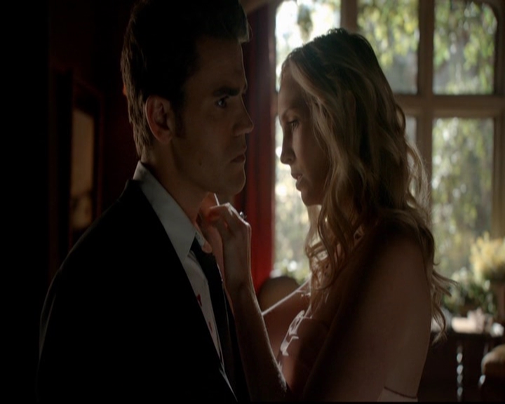 VampireDiariesWorld-dot-nl_7x01DayOneOfTwentyThousandGiveOrTake1441.jpg