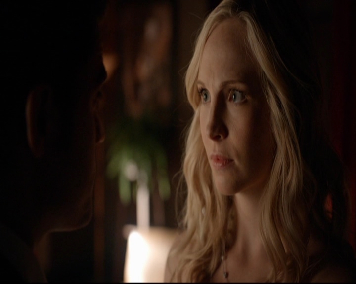 VampireDiariesWorld-dot-nl_7x01DayOneOfTwentyThousandGiveOrTake1459.jpg