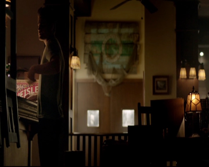 VampireDiariesWorld-dot-nl_7x01DayOneOfTwentyThousandGiveOrTake1619.jpg