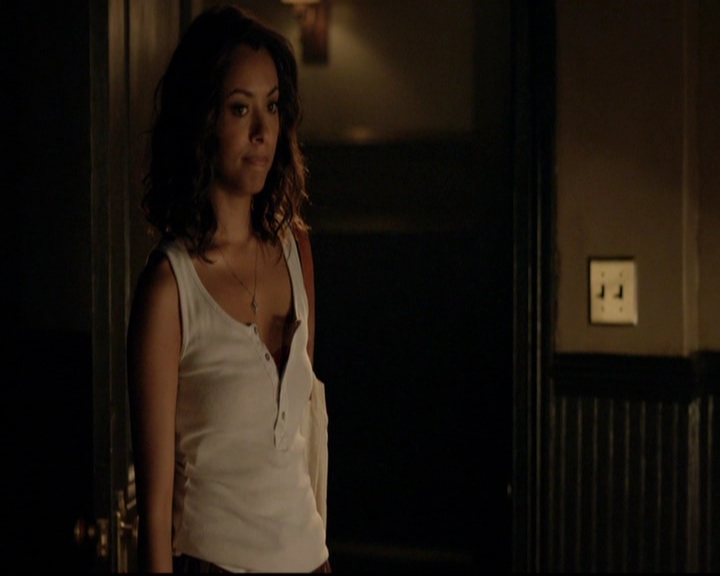 VampireDiariesWorld-dot-nl_7x01DayOneOfTwentyThousandGiveOrTake1811.jpg