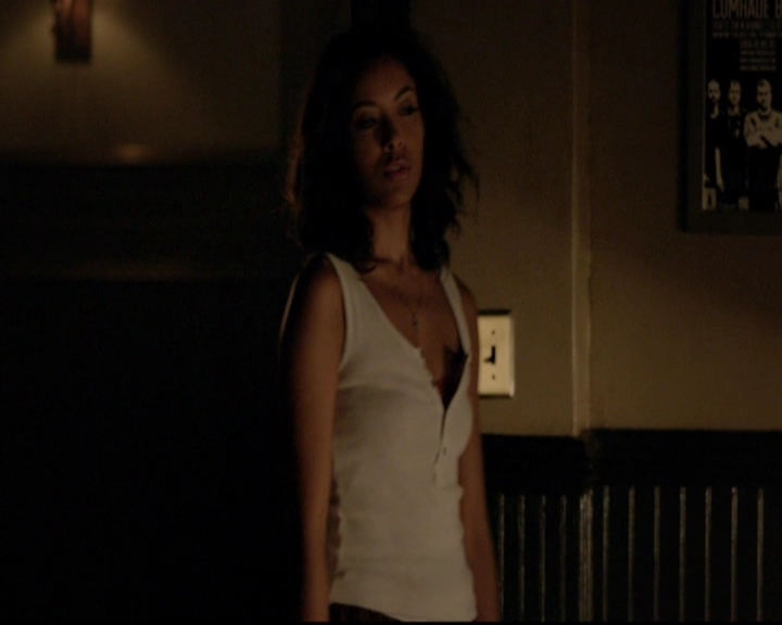 VampireDiariesWorld-dot-nl_7x01DayOneOfTwentyThousandGiveOrTake1818.jpg